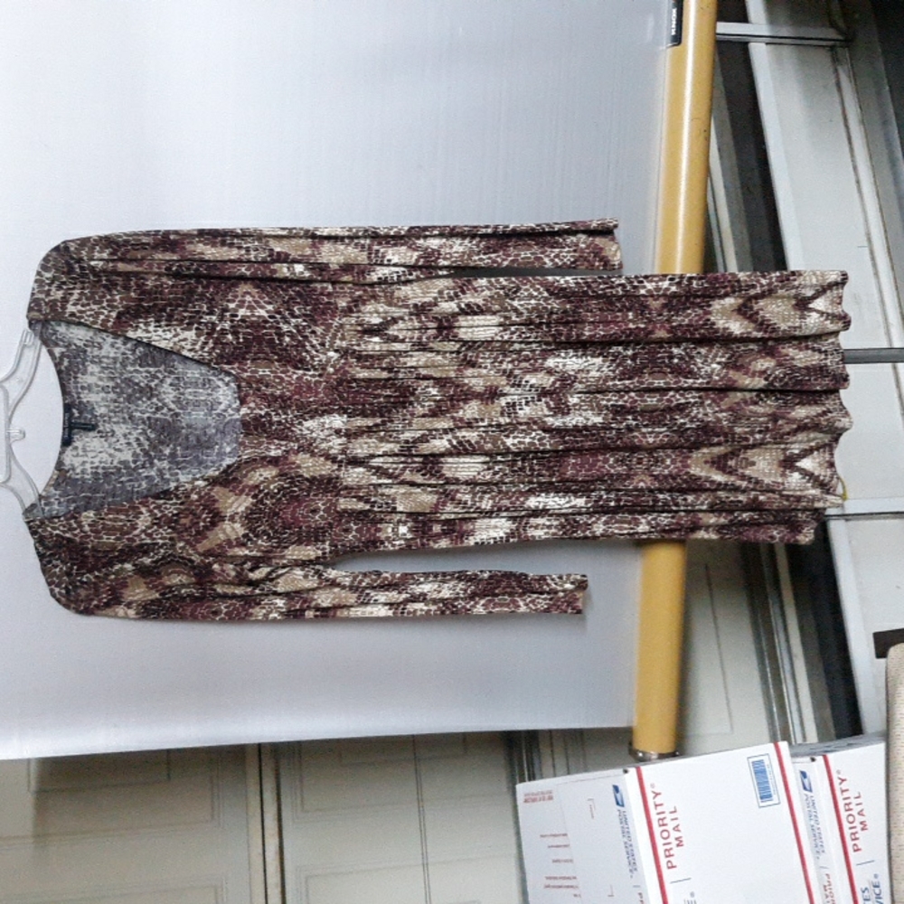 Daisy Fuentes Size S (SKU 41)